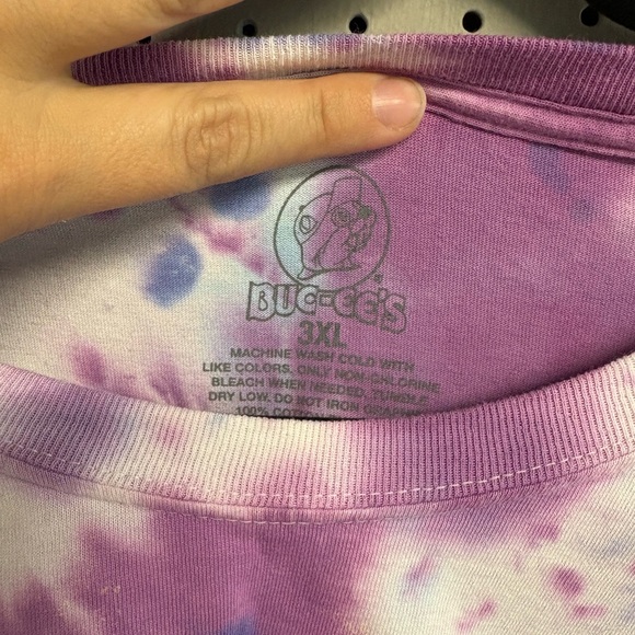 Colorful Buc-ee’s Tie-Dye Short Sleeve Tee - Picture 4 of 4